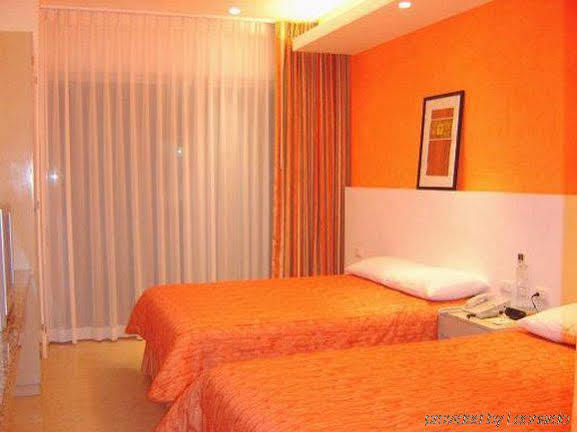 Hotel Los Cocos Chetumal Bagian luar foto