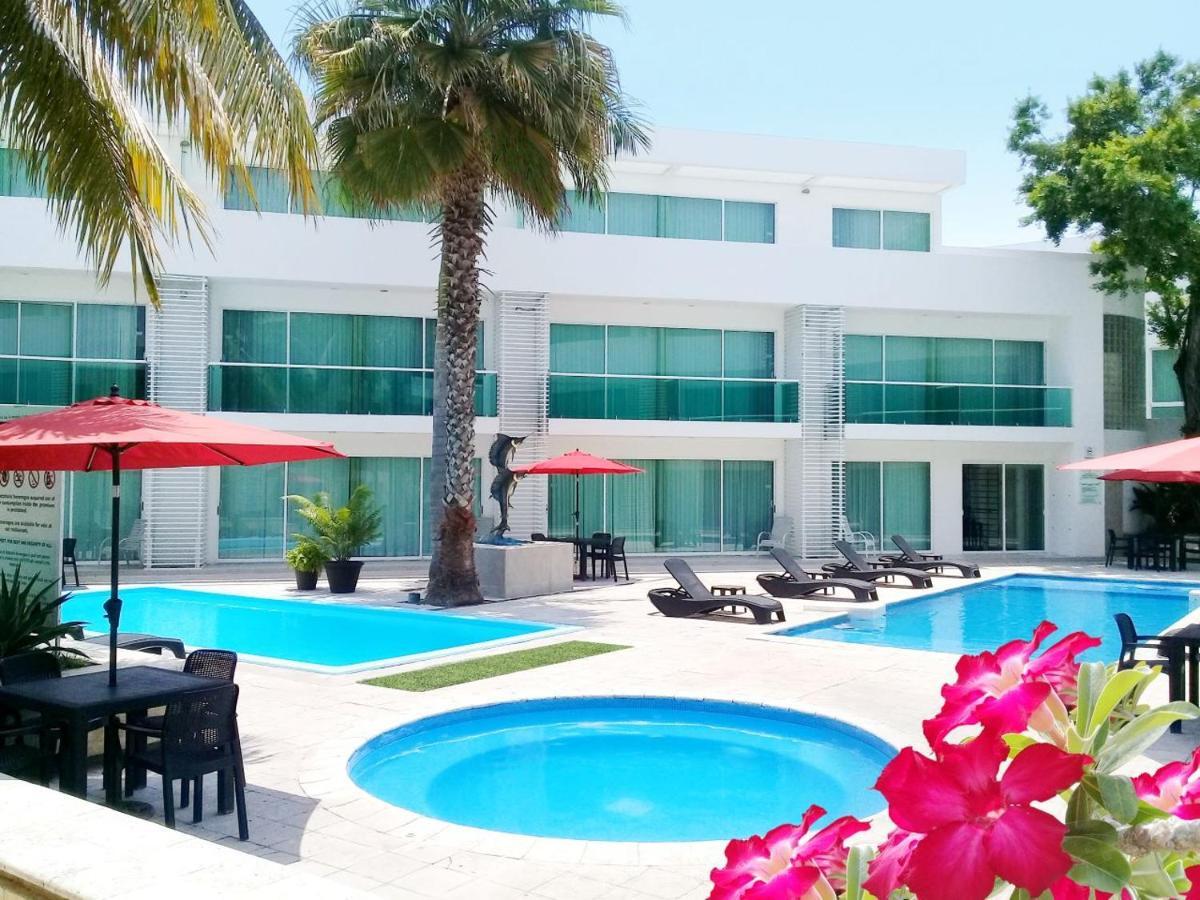 Hotel Los Cocos Chetumal Bagian luar foto