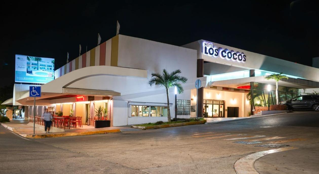 Hotel Los Cocos Chetumal Bagian luar foto